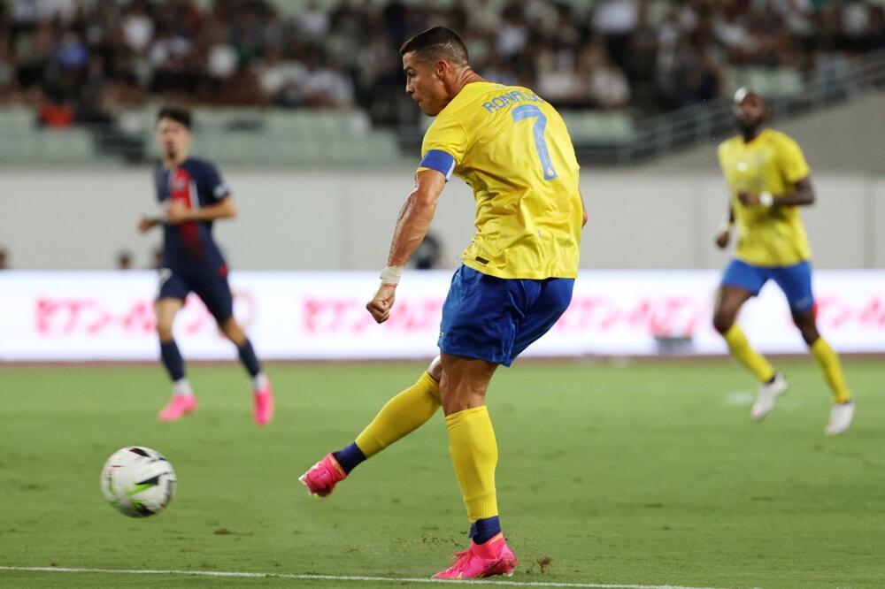 NOVA BOMBA: Ronaldo dobio pojačanje iz Mančester sitija!