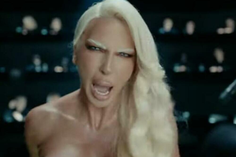 JELENA KARLEUŠA ODGOVORILA JAVNO KOLEGINICI: Video se širi brzinom SVETLOSTI