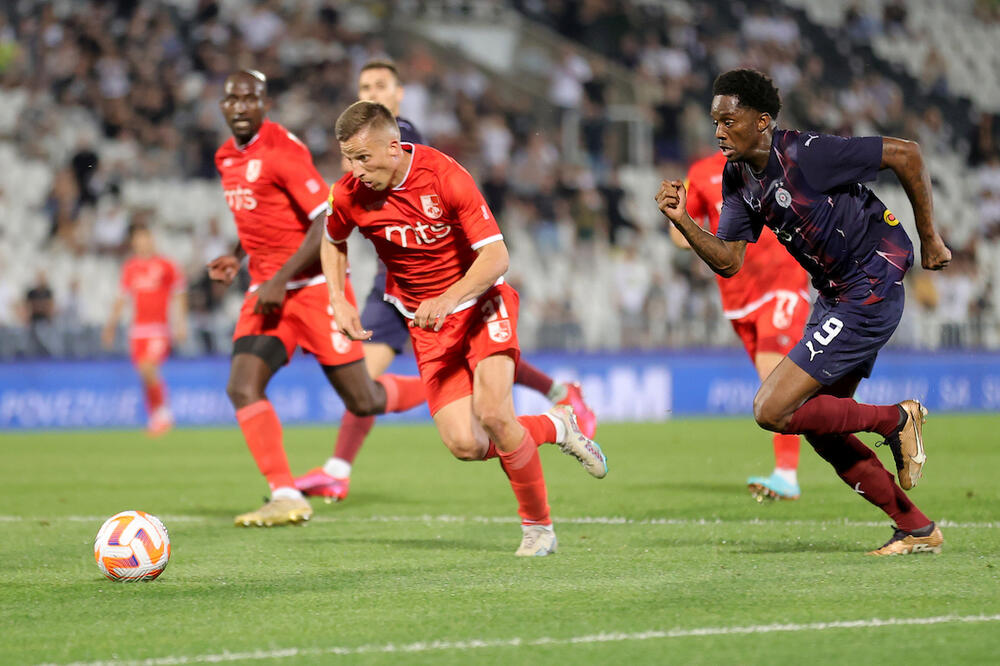 RADNIČKI RAZBIO RADNIČKI: Kragujevčani zakucani za DNO Superlige!