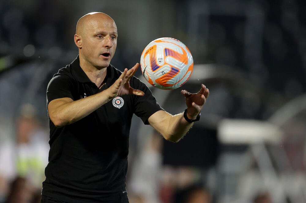 "RANIJE SMO OVAKVE UTAKMICE GUBILI!" Duljaj iskren posle preokreta (FOTO)