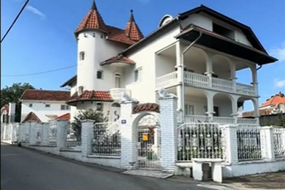 OVO JE NAJBOGATIJE SELO U SRBIJI! Meštani od kuća napravili DVORCE, unutra SIJA ZLATO i sve je MARKIRANO! (VIDEO)