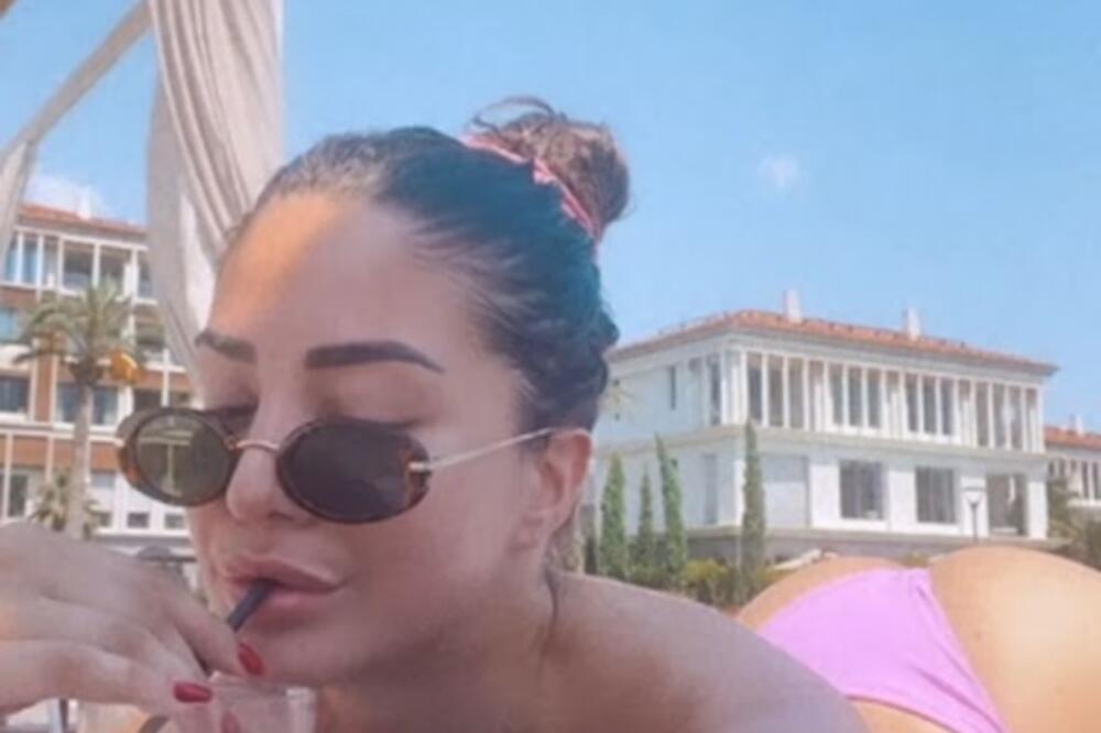 Ovo je prva reakcija Gastoza na Anđeline eksplicitne snimke! Gledao šta radi sa BANANOM, pa rekao ovo