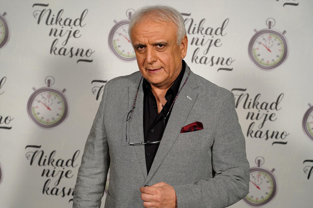 SLAVKA BANJCA VOLI CEO NAROD, A NIKO NE ZNA DA TO NIJE NJEGOVO PRAVO IME: Evo šta piše u LIČNOJ KARTI