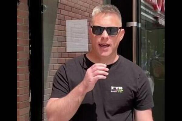 "AKO SE BRINETE O SRBIMA...": Amerikanac se preselio u Kruševac, pa imao šta i DA KAŽE o NAMA, pazite SAMO (VIDEO)