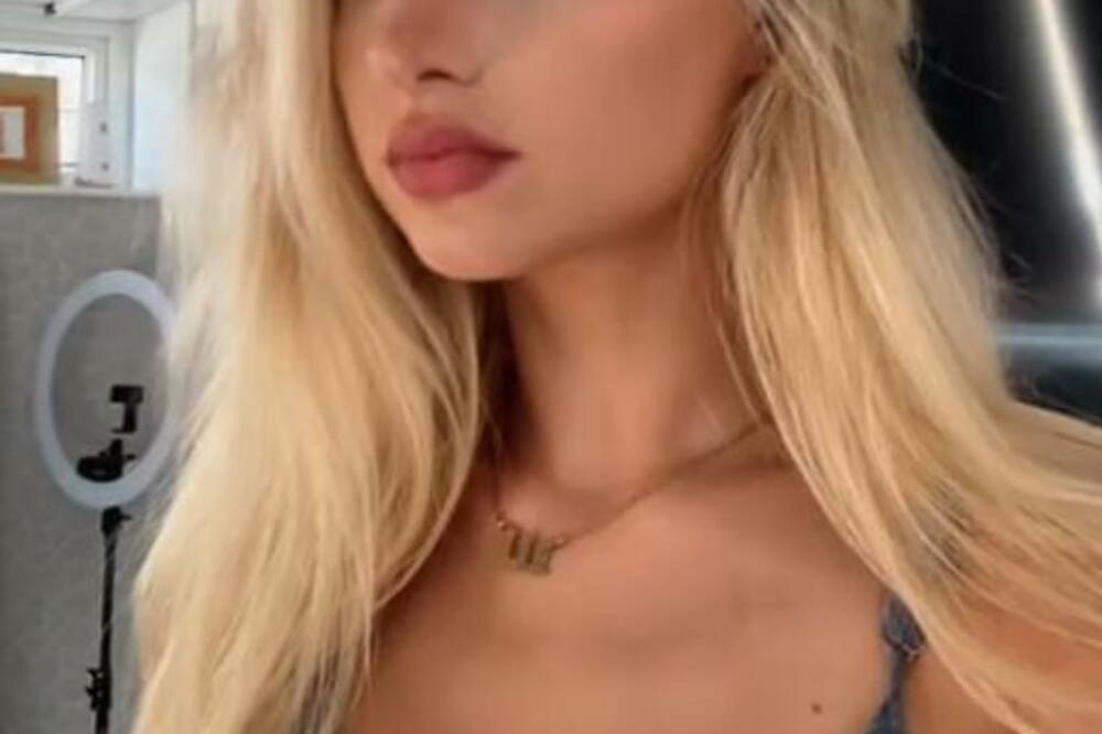 NAJSMEŠNIJI VIC ZA POČETAK DANA ĆE VAM NATERATI SUZE NA OČI: Zaposlila se plavuša kao čistačica, pa je šef...