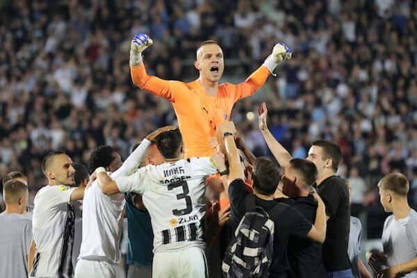 JOVANOVIĆ APSOLUTNI JUNAK: Partizan preživeo penal dramu i Sabah i izborio plej-of Lige konferencija! (VIDEO/FOTO)