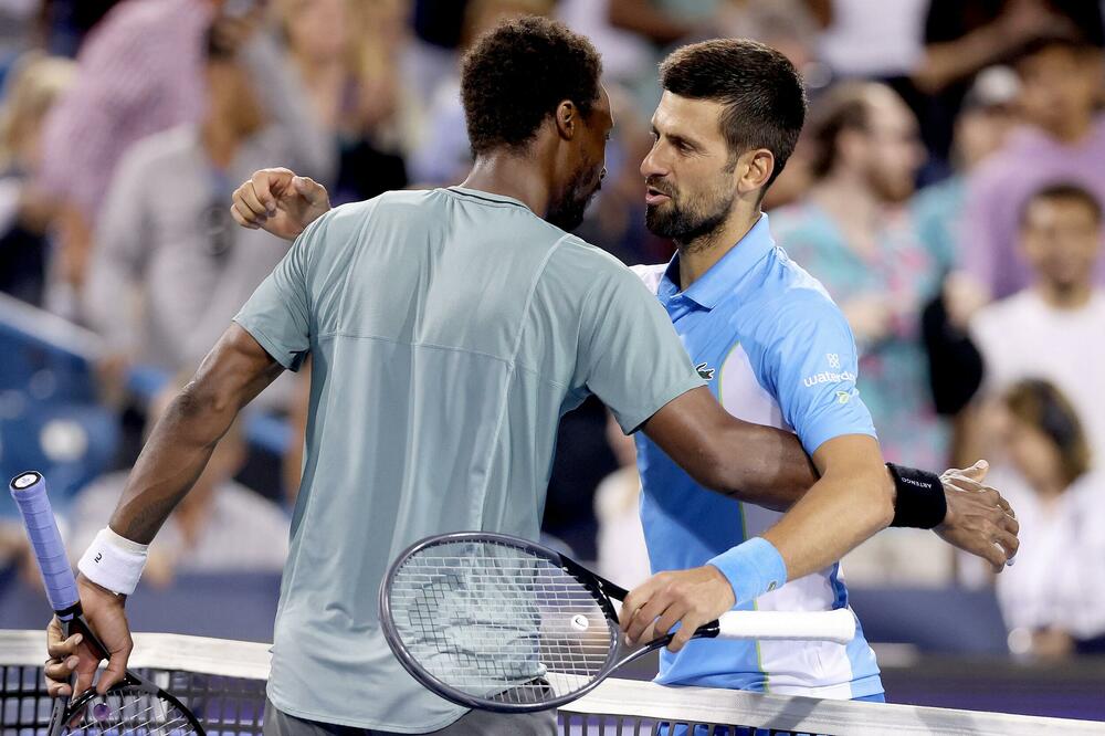 KAKAV CARSKI POTEZ MONFISA POSLE NOVOG PORAZA OD ĐOKOVIĆA: Tražio mu autogram, a Noletova poruka je tek HIT