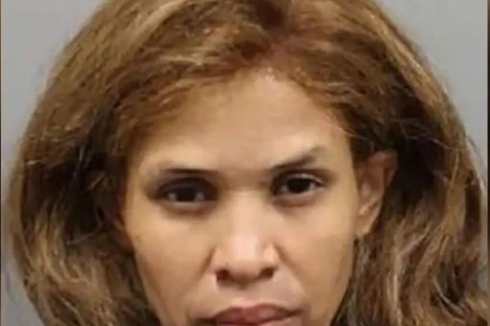 ODRUBILA DEČKU GLAVU, ALI TO NIJE NAJGORE: Policija zatekla JEZIV PRIZOR, a tek kako se BRANILA