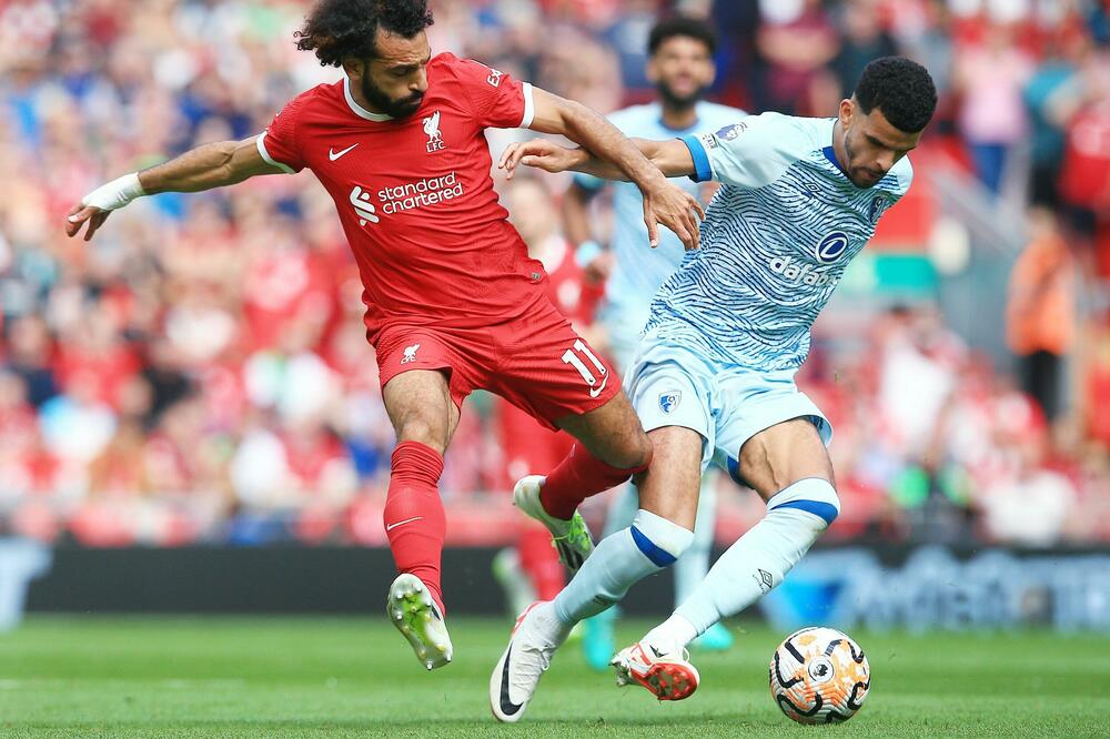 FULAM OČAJAN BEZ MITROVIĆA: Liverpul sa igračem manje došao do tri boda! (FOTO)