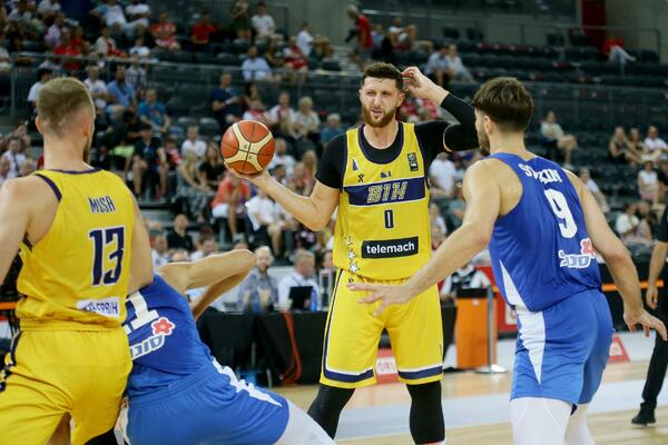 KRAJ SNA O OLIMPIJSKIM IGRAMA! Poljaci izbacili Bosance, Partizanov NOVAJLIJA ponovo punio kolone