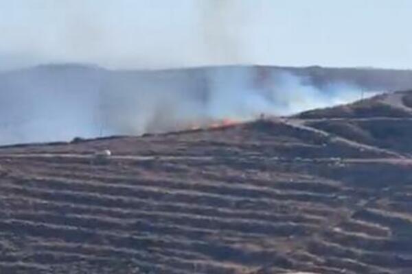 NOVI POŽAR U GRČKOJ! Naređena evakuacija stanovništva, vatra zahvatila grupu ostrva NA JUGU (FOTO/VIDEO)
