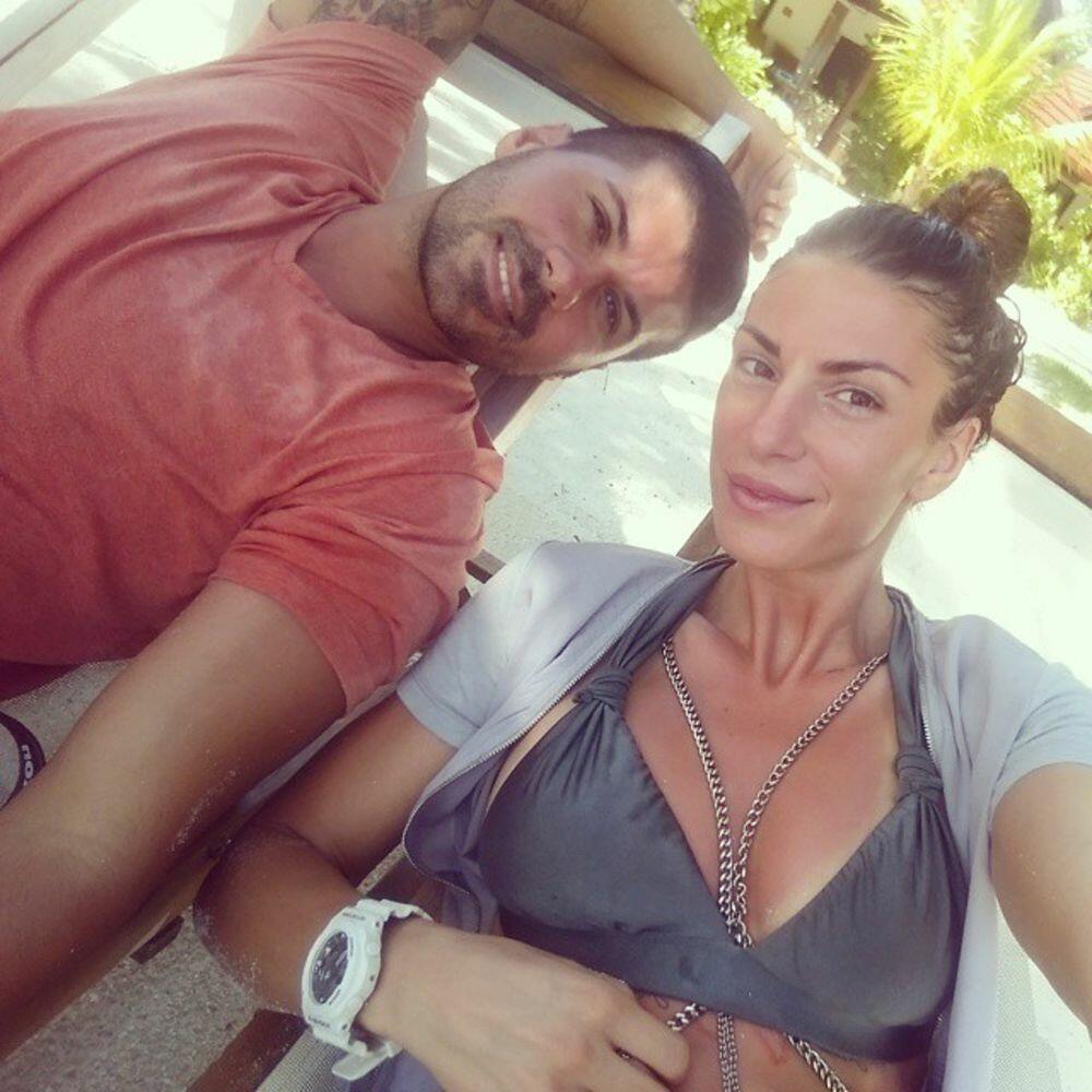 Sudbina je igrala svoju ulogu, spojila ih je veče u Zrenjaninu, a Ivana je hrabro poslala prvu sms poruku sutradan.