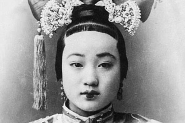 OVO SE KRILO IZA ZIDINA KINESKOG CARSKOG HAREMA: Žene živele po BIZARNIM PRAVILIMA, a jedna osoba je IMALA SVU MOĆ