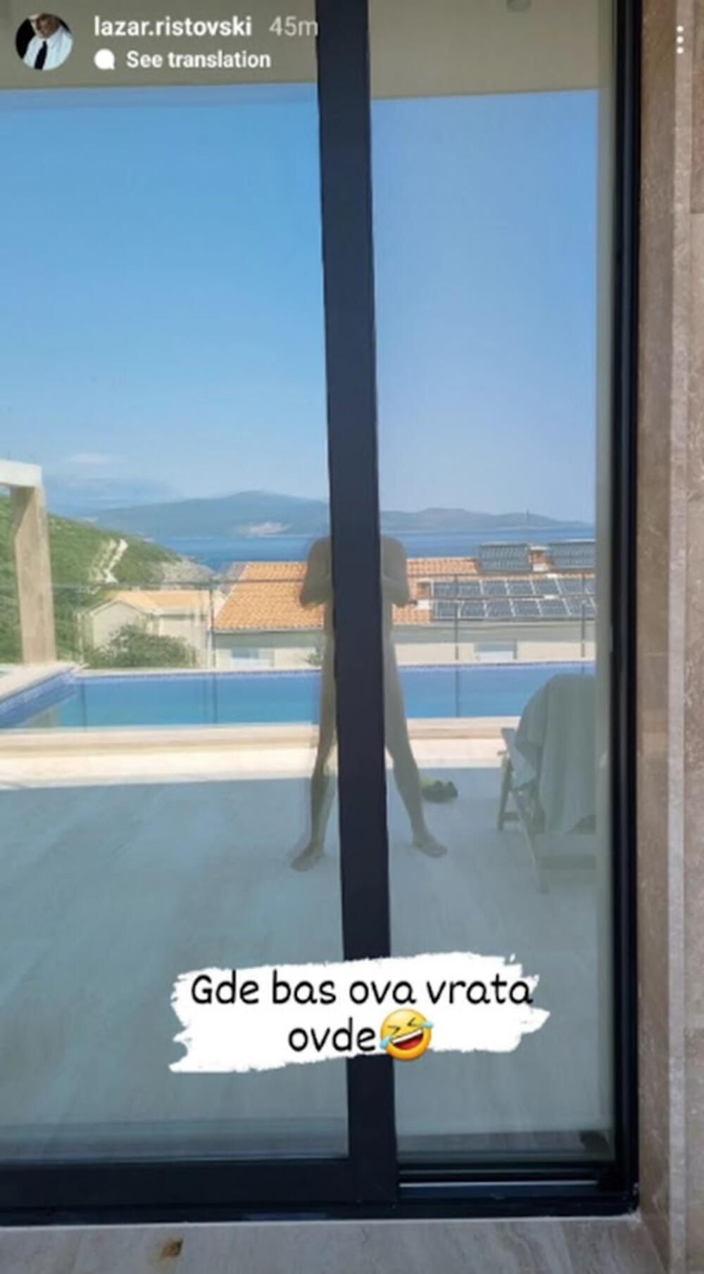 Skandalozna fotografija