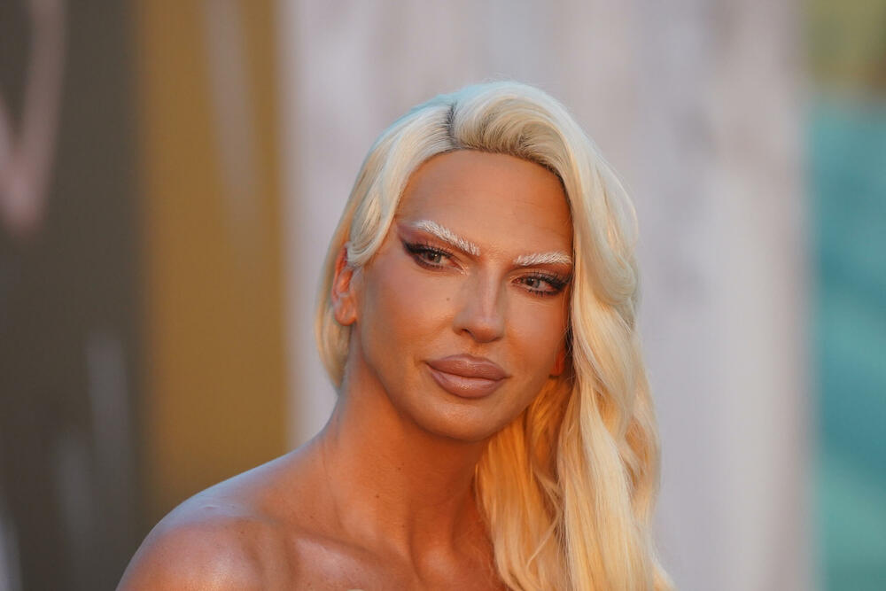 Jelena je svojim komentarom za 'treš muziku' izazvala Cecu da odbrani Aleksandru Prijović