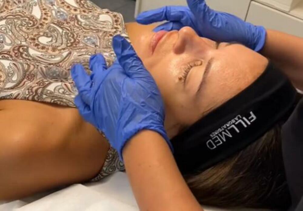 Prepustila se rukama estetskog hirurga