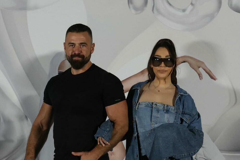 EVO ZBOG ČEGA JE SINOĆ CEO BEOGRAD BRUJAO O OVOM CRNOM MAČO TIPU: Pojavio se kod Karleuše, žene SE ZNOJILE od SREĆE