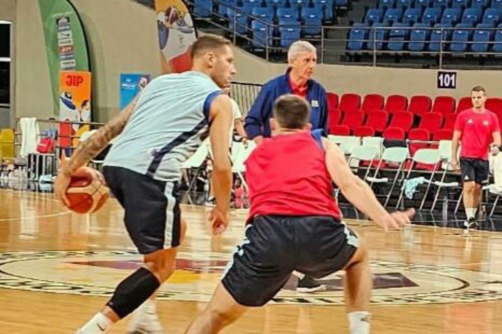 KSS SE OGLASIO: "Orlovi" konačno odradili trening u Manili! (FOTO)