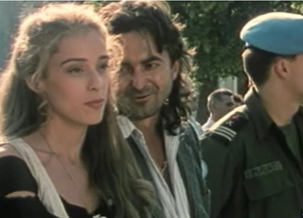 Javnost u Hrvatskoj je bila iznenađena njenom odlukom koja se dogodila preko noći. Nikome nije bilo jasno iz kog razloga je rešila da se odrekne svega.