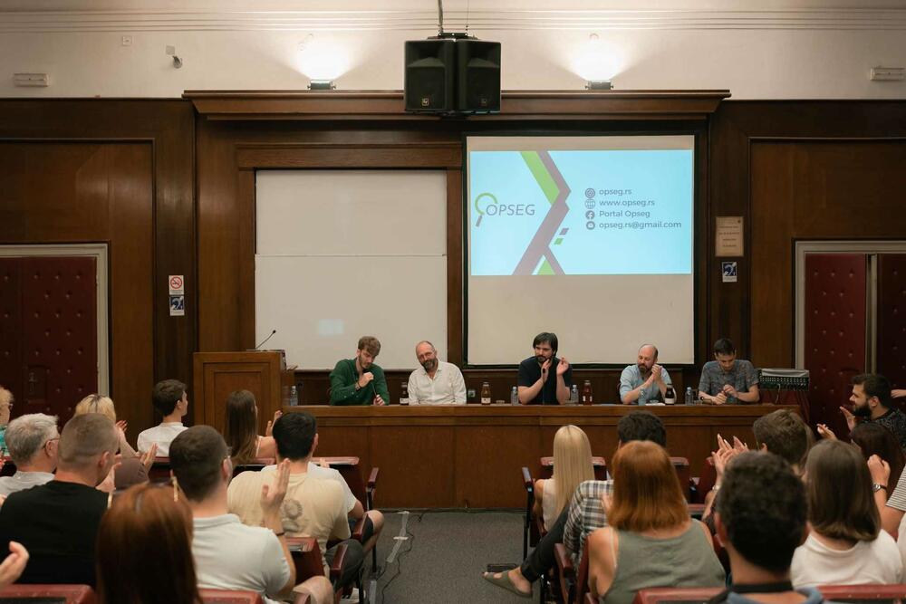 Tribina održana u Maloj sali Zadužbine Ilije M. Kolarca