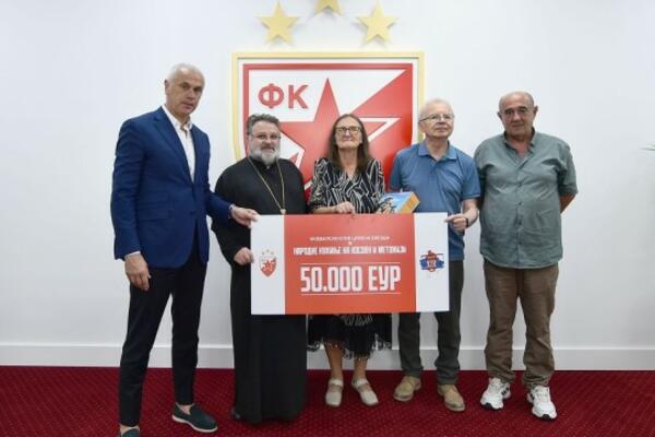 VELIKI GEST CRVENO-BELIH: Zvezda uručila ček od 50 hiljada evra Narodnim kuhinjama na Kosmetu