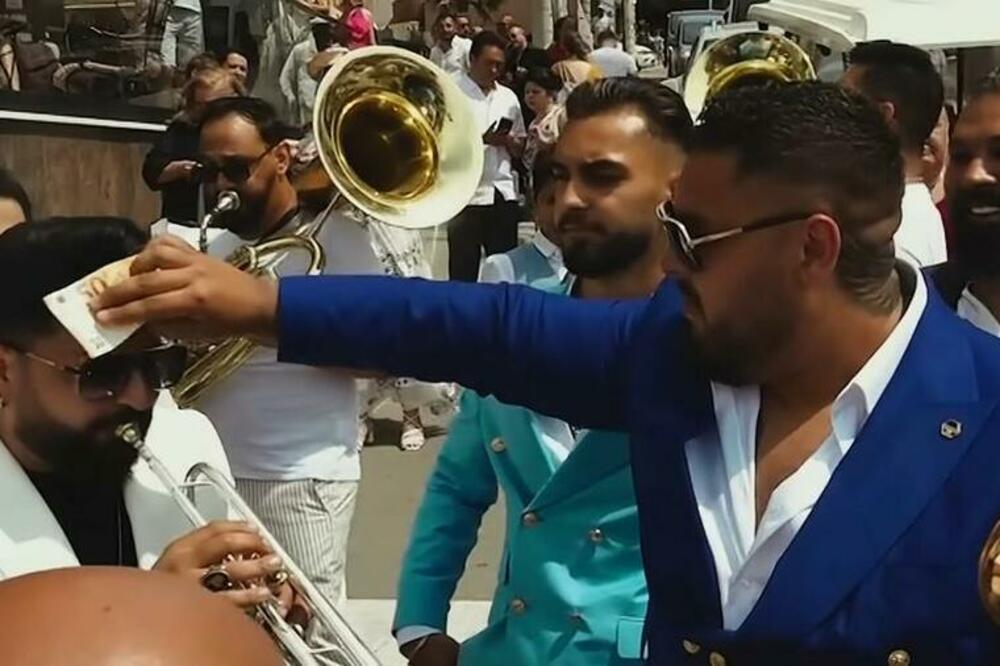 GASTARBAJTER IZ KRUŠEVCA NAPRAVIO VESELJE KAKVO SRBIJA NE PAMTI: Raskoš na sve strane, a evo odakle mu PARE