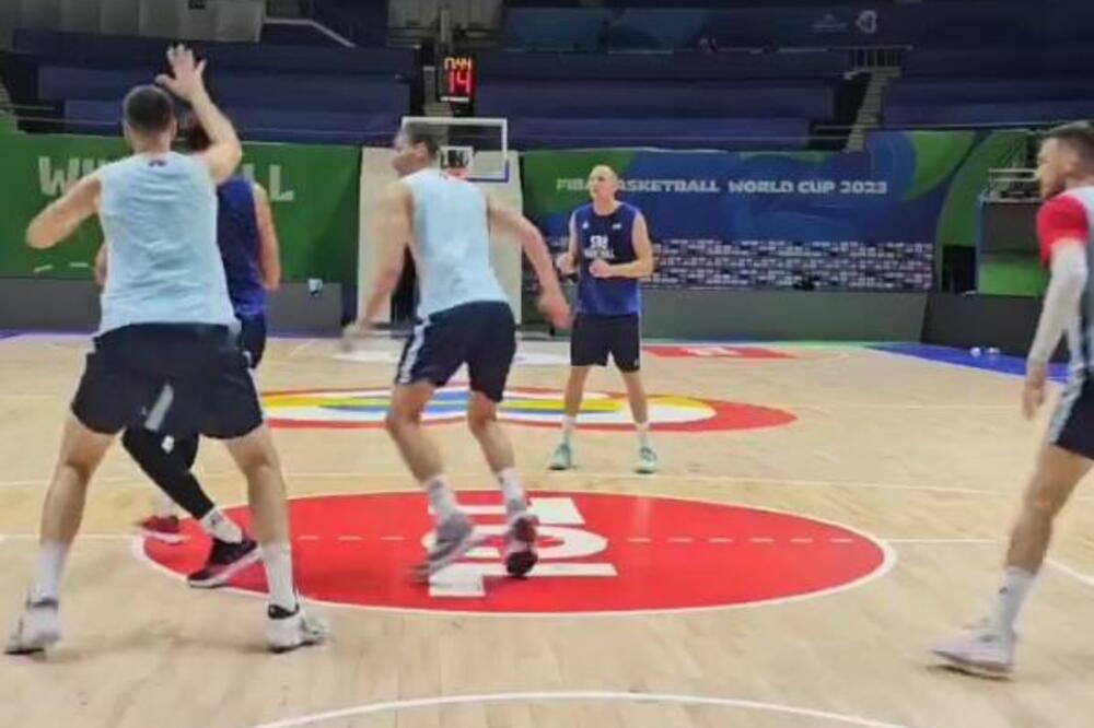 SRBIJA ODRADILA POSLEDNJE PRIPREME PRED KINU: Sjajna atmosfera u taboru "orlova"