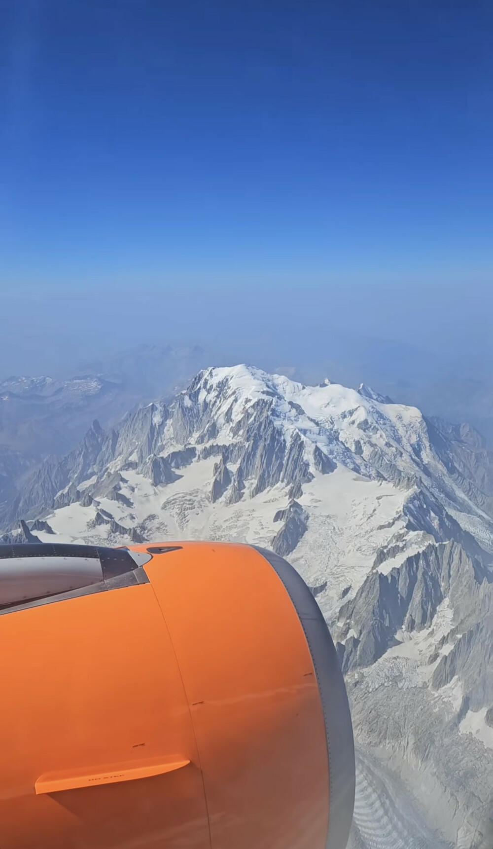 Pokazala je planine Švajcarske