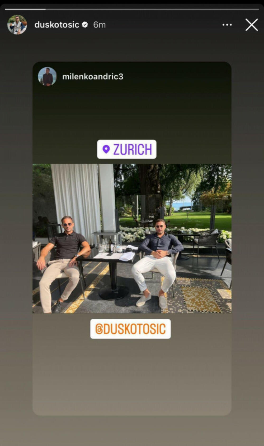 Tošić uživa u Cirihu sa prijateljem