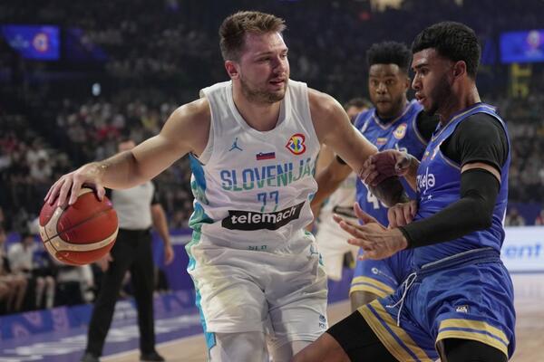 DONČIĆEV PLES UZ MUČENJE SLOVENIJE! Zvezdin Tobi savršen protiv Venecuele (VIDEO/FOTO)