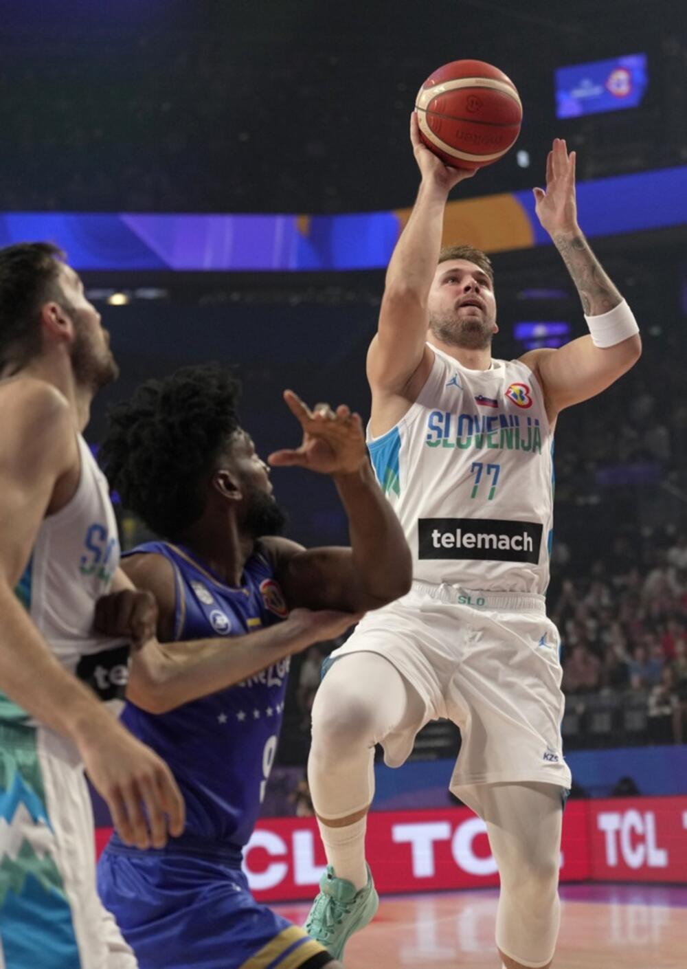Luka Dončić na utakmici Slovenije i Venecuele