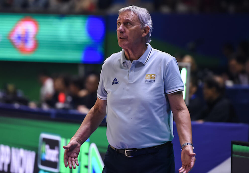 Svetislav Pešić tokom utakmice Srbije i Kine