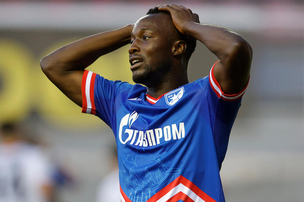 ŠOK NA KROVU TRŽNOG CENTRA: Voždovac RAZBIJA Zvezdu!