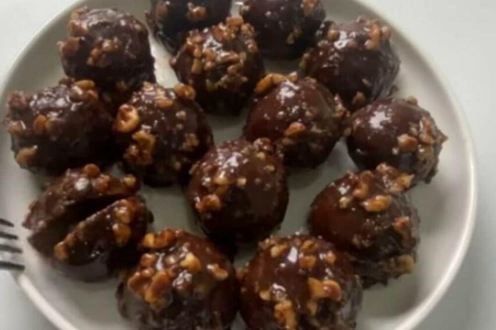 NAPRAVITE DOMAĆE FERERO KUGLICE: Deset puta su BOLJE i JEFTINIJE od KUPOVNIH, polizaćete tanjir