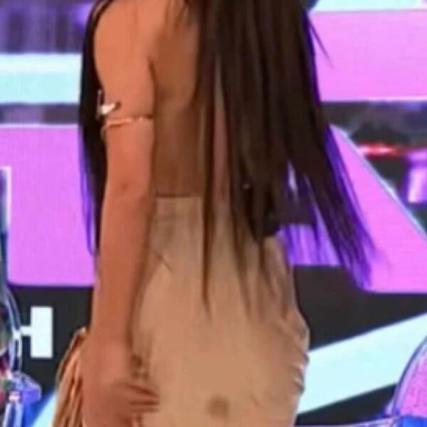 Gadnije nije moglo! Starleta sa Pinka se uneredila usred emisije! Digla se bez GAĆA, a na stolici...