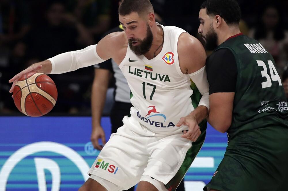 NIJE BILO NEIZVESNOSTI: Litvanija novom pobedom zakazala duel protiv Crne Gore za prvo mesto u grupi! (FOTO)