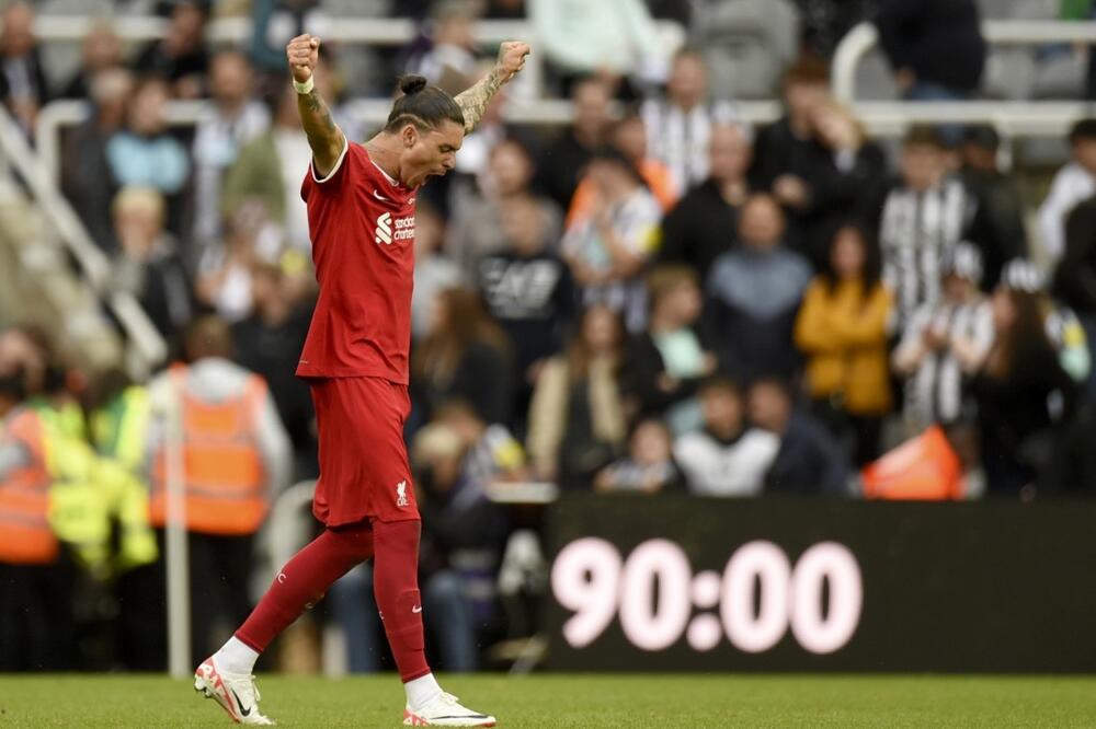 Redsi se ne šale: Liverpul pronašao brutalnu zamenu za Nunjeza!