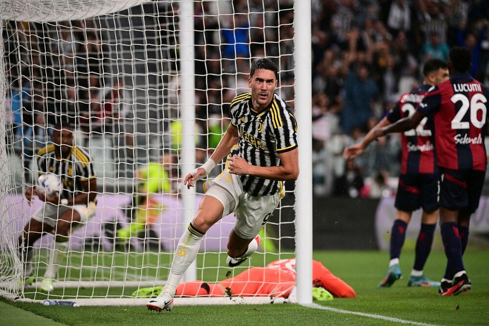 VLAHOVIĆ GOLOM SPASIO JUVENTUS: Malo je falilo da Bolonja odnese pobedu iz Torina!