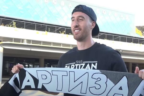 NAVIJAČI PARTIZANA U TRANSU ZBOG NAJNOVIJEG POJAČANJA: Samo što je stigao, već je kupio Grobare! (VIDEO)