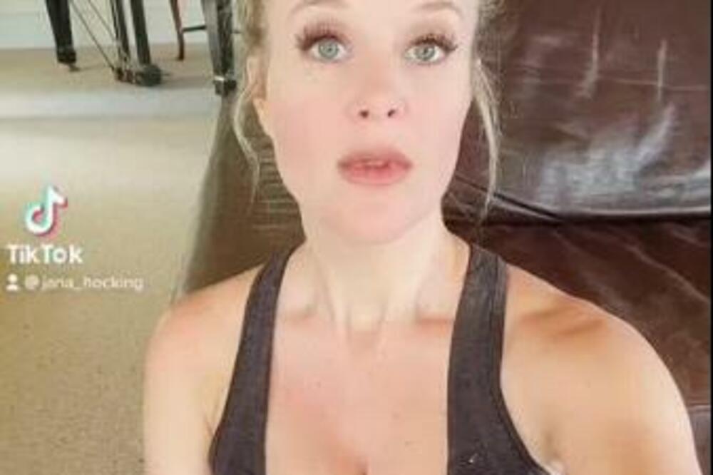 JANINE BUJNE GRUDI NE IZBIJAJU IZ GLAVA SVIH MUŠKARACA: Sve ŽENE zanima samo 1 STVAR, a evo i KOJA (FOTO)