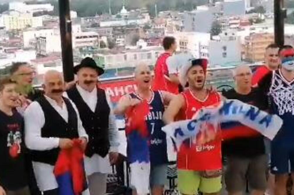 ROĐENDANSKA ATMOSFERA U MANILI: "Živeo, živeo i medalju nam doneo!"