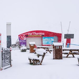 Evropa na udaru jakog zahlađenja, temperature kao usred zime: Evo gde pada i sneg