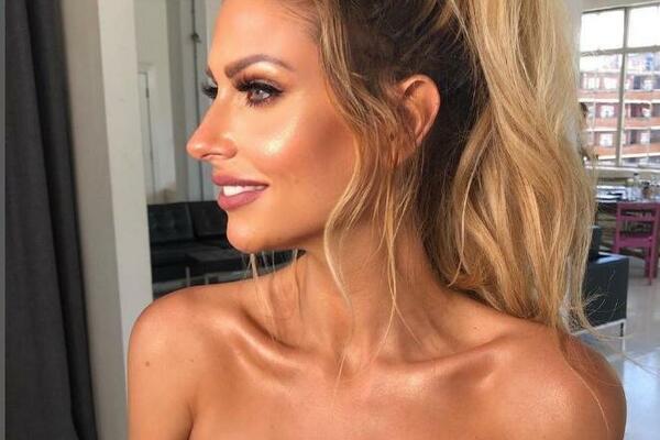 JEDAN POTEZ I OD FRIZERKE JE POSTALA "ČISTAČICA": Sada zarađuje preko 2 MILIONA, evo KAKO