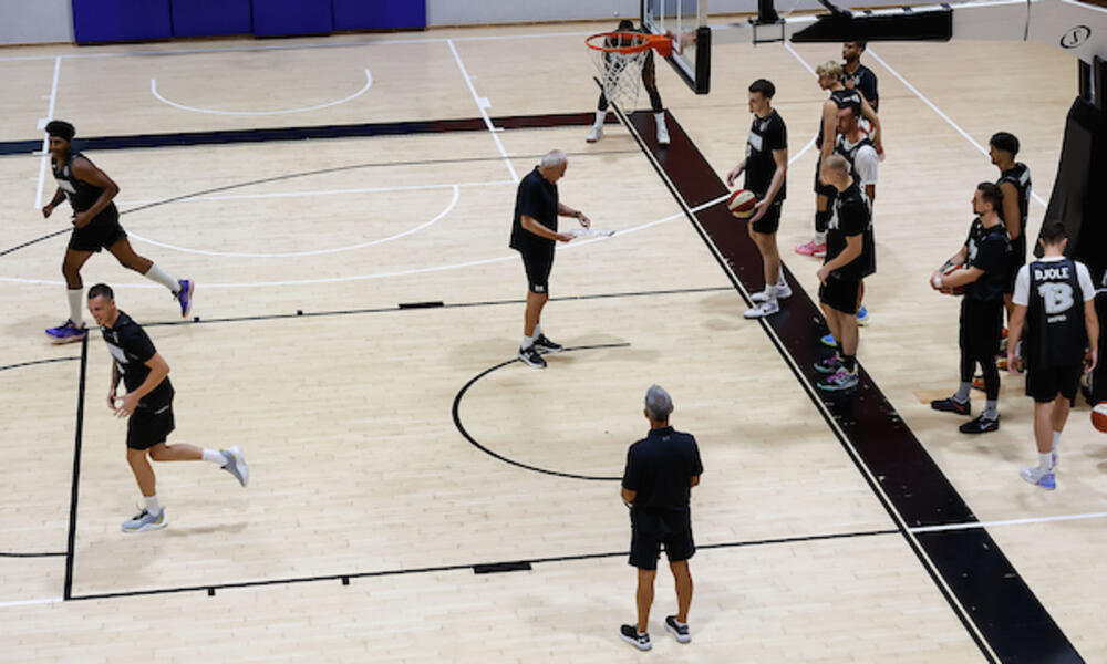 Košarkaši Partizana u ponedeljak su počeli pripreme za novu sezonu