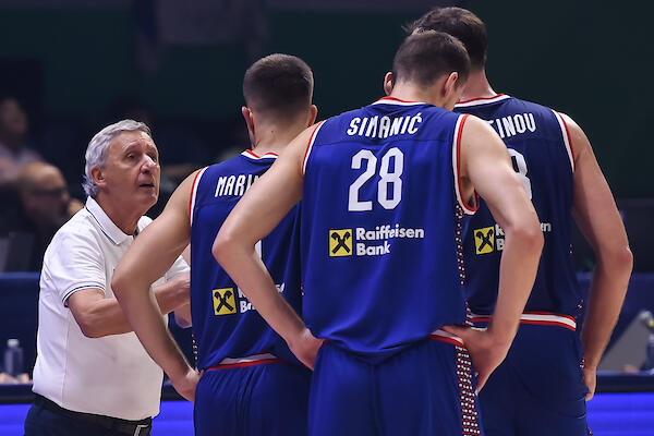 SVI ZA JEDNOG, JEDAN ZA SVI: Selektorove reči će dugo ostati upamćene!