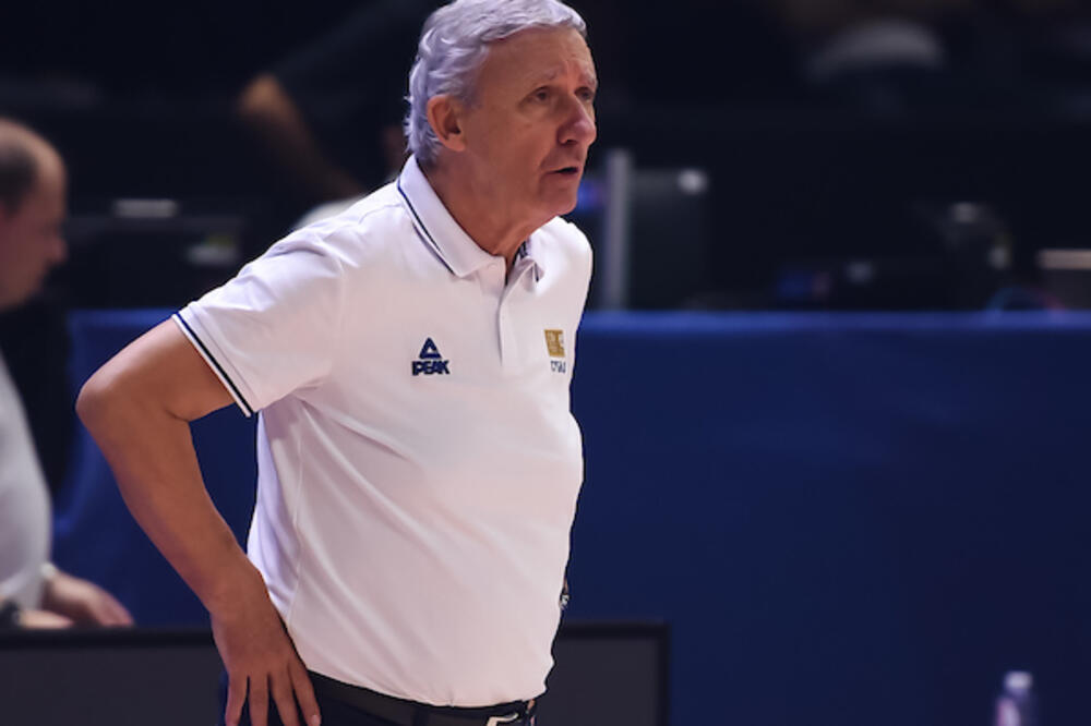 PEŠIĆ SE ŽESTOKO IZNERVIRAO: Održao lekciju igračima o kojoj svi pričaju! (VIDEO)