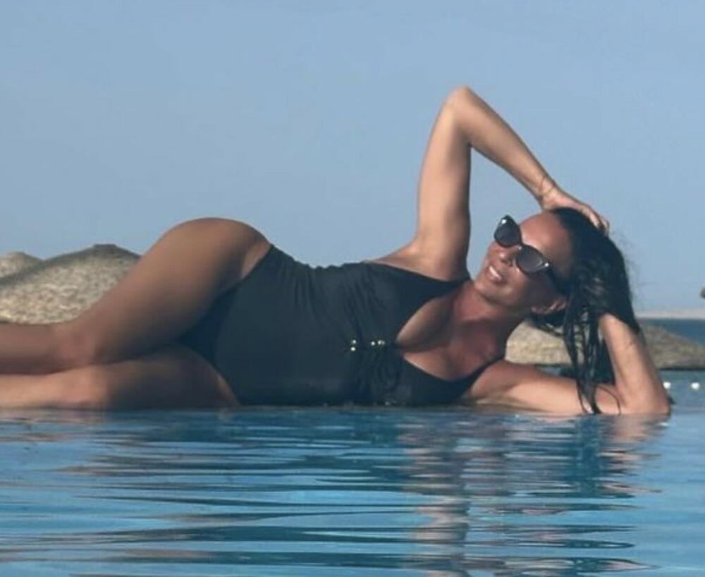 Danas je jedna jako zgodna, atraktuivna i ispunjena žena