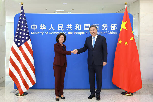 Susret u Pekingu: Ministri trgovine Kine i SAD o prevazilaženju prepreka