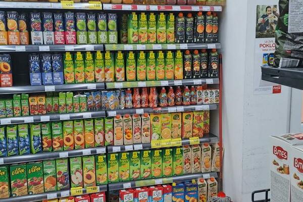 OVE VOĆNE SOKOVE NIKAD NE KUPUJTE, OPASNI SU PO ZDRAVLJE: Jedan SASTOJAK u njima je ALARMANTAN ZNAK UPOZORENJA