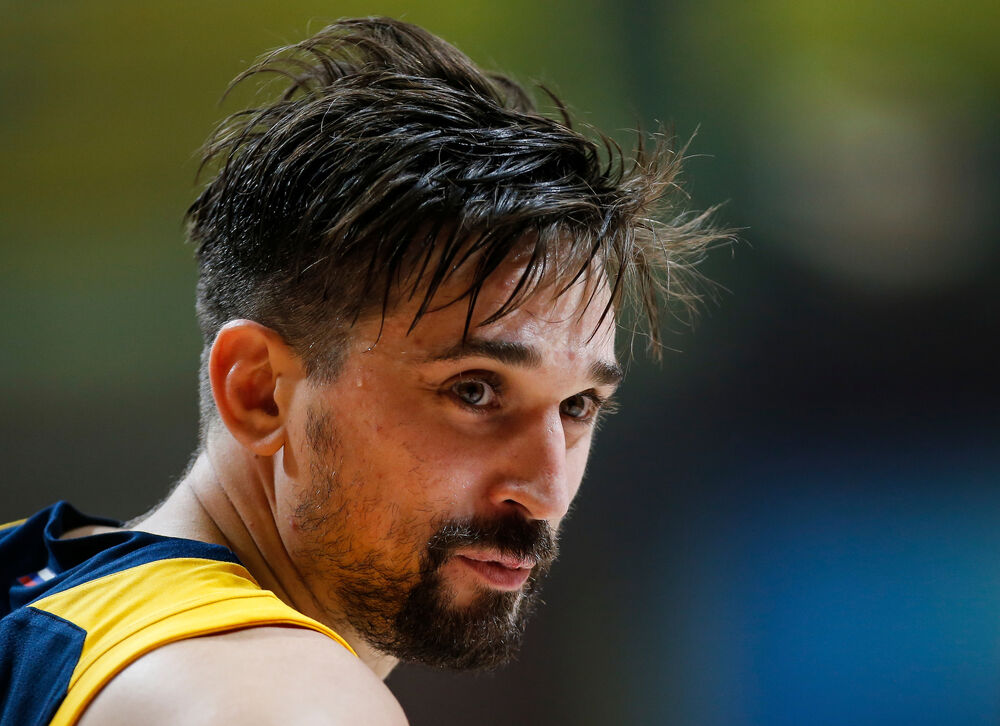 Aleksej Šved u dresu Himkija